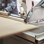 Awaria w domu – lodówka przestaje chłodzić, pralka cieknie. Sprawdź, jak zareagować